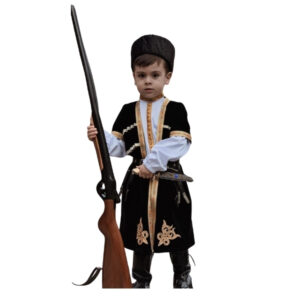 Oğlan üçün qara çuxa papaqlı dəst