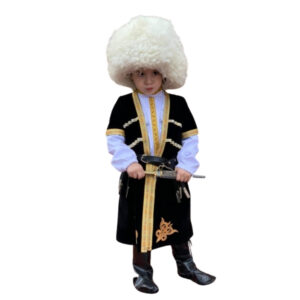 Oğlan üçün qara çuxa papaqlı dəst