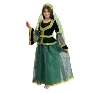 Qadın üçün yaşıl tüllü məxmər dəst