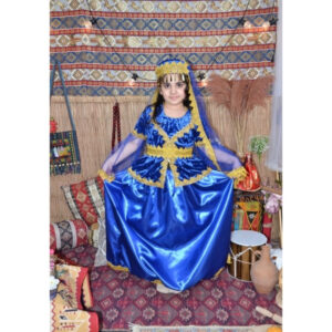 Göy qız uşaq milli geyimi