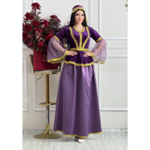 Qadınlar üçün Lila Çalarlarında Azərbaycan Milli Geyimi