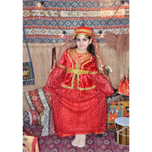 Qırmızı naxışlı klassik qız milli geyimi