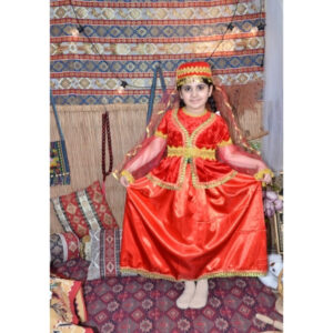 Qırmızı qız uşaq milli geyimi